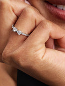 Anel de Laço Cintilante