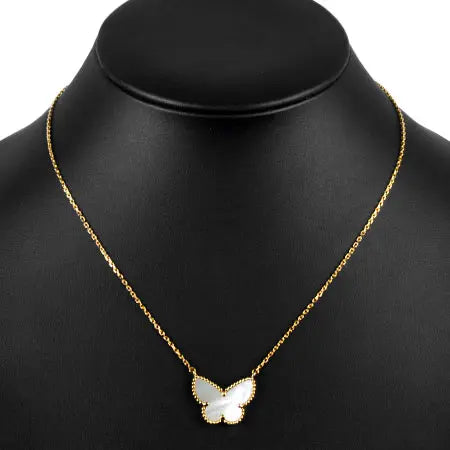 Colar Vintage Lucky Butterfly Cream