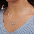 Colar Coração Aberto em Trama