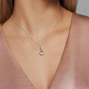 Colar com Pingente de Coração com Nó 